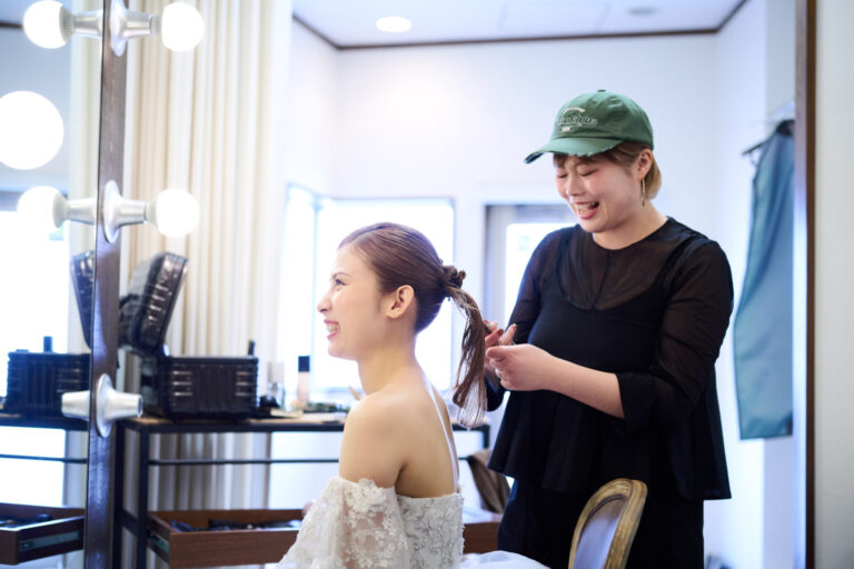 フォトウェディング　スタジオ撮影　ウェディングドレス　ヘアメイク