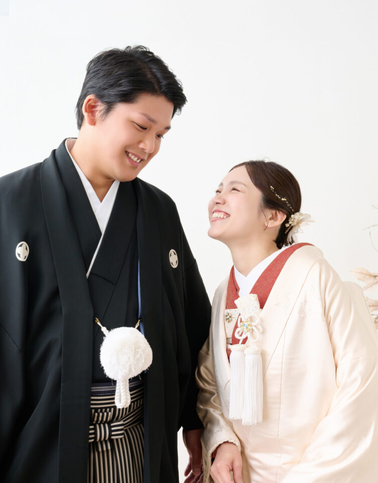 笑顔　和装　スタジオ撮影